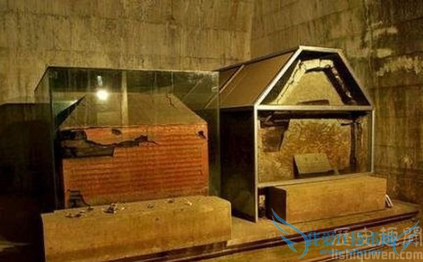 乾隆的墓 乾隆的墓