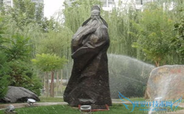 岑参雕像 岑参雕像