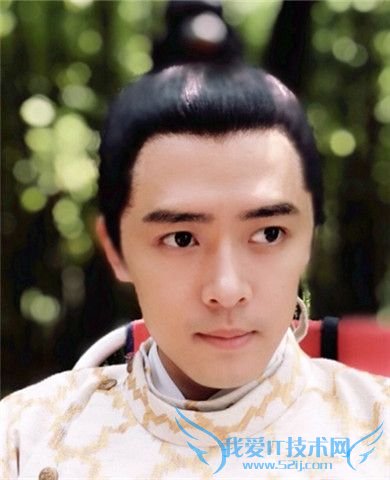 青丘狐传说王子服的简介 王子服的扮演者 青丘狐传说王子服的简介 王子服的扮演者