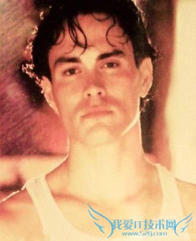李小龙的妻子 李小龙的后代 李小龙的妻子 李小龙的后代