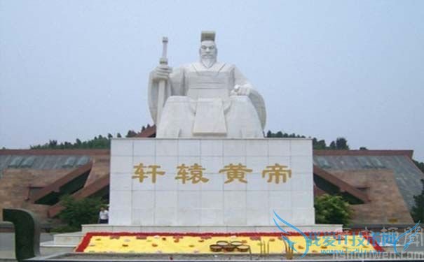 黄帝雕像 黄帝雕像