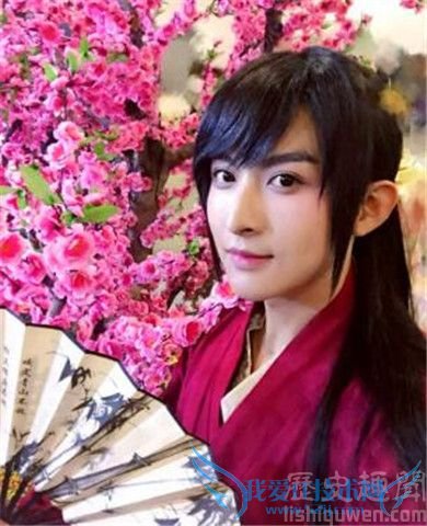 武林外史王怜花 王怜花喜欢谁 武林外史王怜花 王怜花喜欢谁