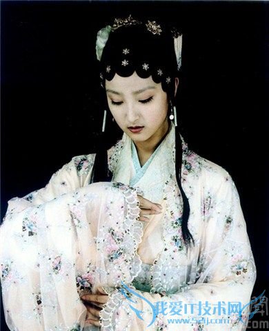 红楼梦薛宝琴简介 薛宝琴踏雪寻梅 红楼梦薛宝琴简介 薛宝琴踏雪寻梅