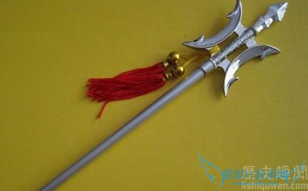 双铁戟 双铁戟