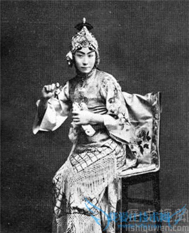 荀慧生的简介 荀慧生的妻儿 荀慧生的简介 荀慧生的妻儿