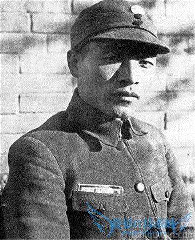 彭雪枫的简历 彭雪枫是怎么死的 彭雪枫的简历 彭雪枫是怎么死的