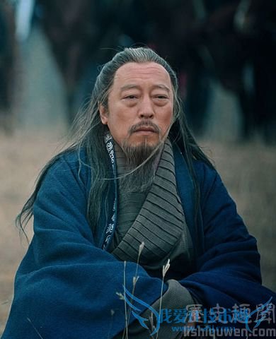 《三国演义》中的司马懿剧照 《三国演义》中的司马懿剧照