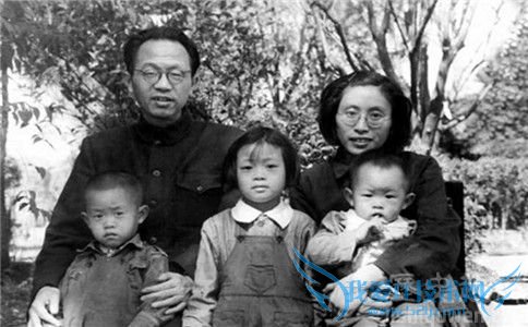 黄克诚简历 黄克功与黄克诚的关系 黄克诚简历 黄克功与黄克诚的关系