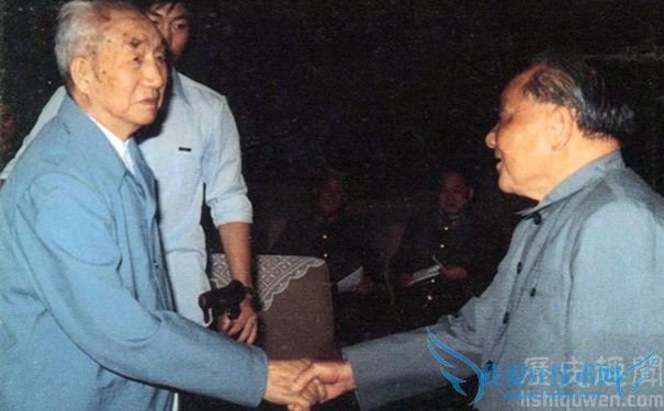 徐向前与邓小平 徐向前与邓小平