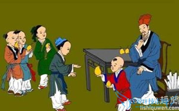 孔融让梨 孔融让梨