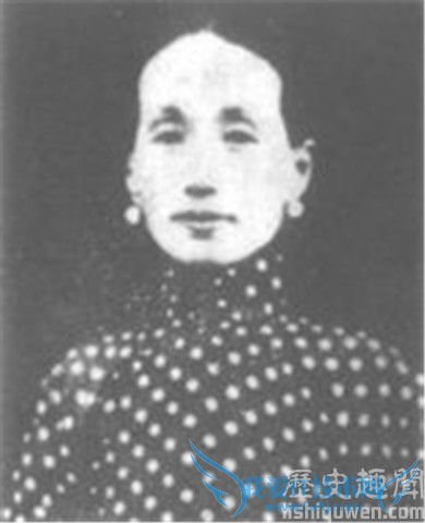 杜月笙简介 冯敬尧和杜月笙的关系 杜月笙简介 冯敬尧和杜月笙的关系