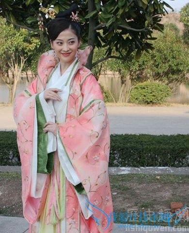 《万历首辅张居正》梅婷饰演李太后一角 《万历首辅张居正》梅婷饰演李太后一角