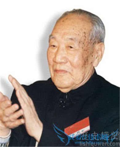 军长侯镜如的简介 侯镜如为何塔山瞎指挥 军长侯镜如的简介 侯镜如为何塔山瞎指挥