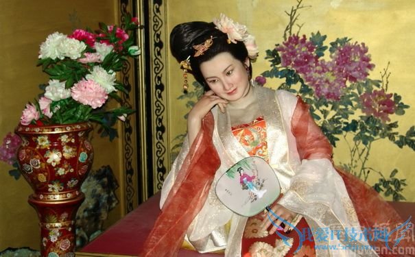 杨玉环雕像 杨玉环雕像