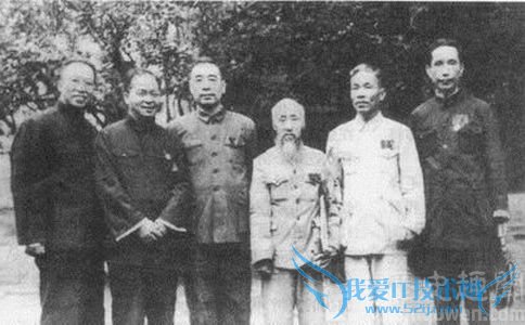 吴晗的作品有什么 吴晗是怎么死的 吴晗的作品有什么 吴晗是怎么死的