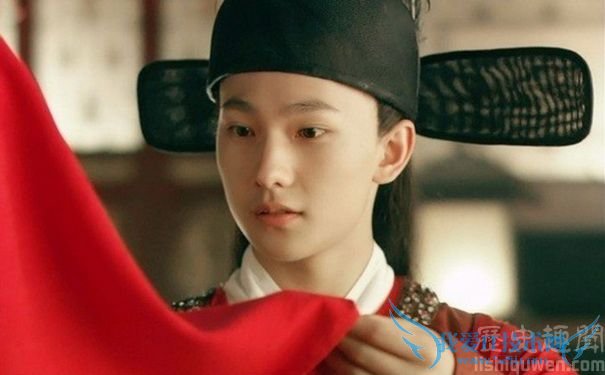 杨洋贾宝玉剧照 杨洋贾宝玉剧照