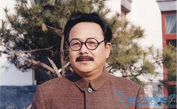 任弼时照片 任弼时照片