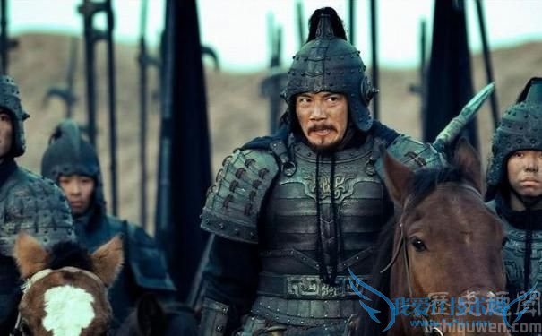 《新三国》中曹仁的形象 《新三国》中曹仁的形象