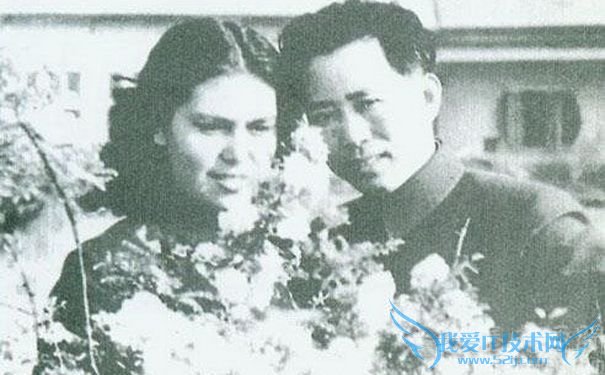 刘亚楼的简历 刘亚楼是怎么死的 刘亚楼的简历 刘亚楼是怎么死的