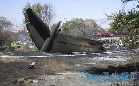 马德里机场空难 马德里机场空难