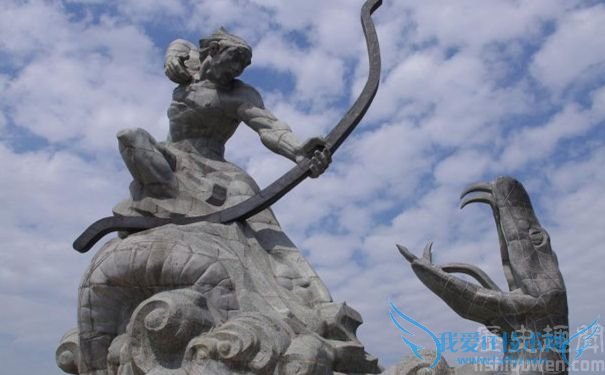 后羿射巴蛇雕塑 后羿射巴蛇雕塑