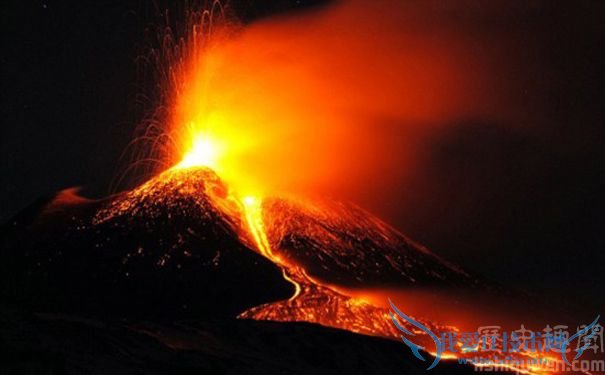 意大利埃特纳火山喷发 意大利埃特纳火山喷发