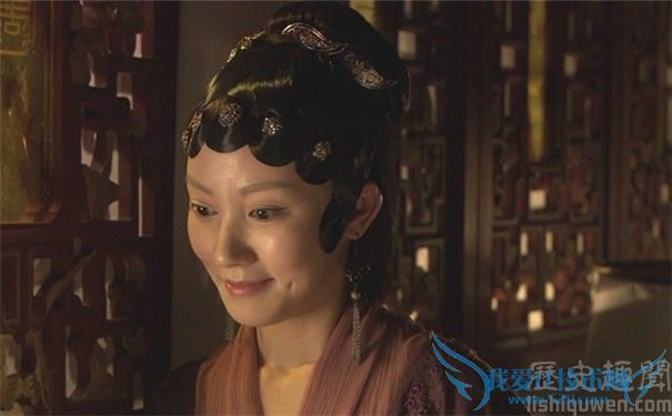 贾琏偷娶尤二姐 王熙凤逼死尤二姐 贾琏偷娶尤二姐 王熙凤逼死尤二姐