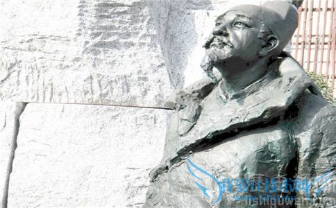 王昌龄石像照 王昌龄石像照