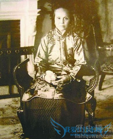 孙中山老婆卢慕贞肖像图 孙中山老婆卢慕贞肖像图