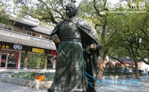 岳飞铜像 岳飞铜像
