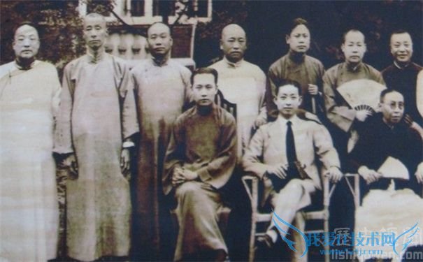 黄金荣的生平介绍 黄金荣的妻子子女 黄金荣的生平介绍 黄金荣的妻子子女