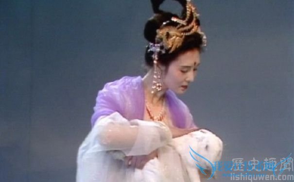 猪八戒喜欢谁 猪八戒娶媳妇的故事 猪八戒喜欢谁 猪八戒娶媳妇的故事