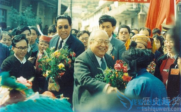 费孝通简介 费孝通陷阱是什么意思 费孝通简介 费孝通陷阱是什么意思