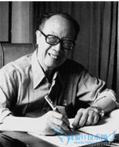 梁实秋简介 如何评价梁实秋 梁实秋简介 如何评价梁实秋