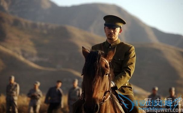 黄海波饰演张作霖剧照 黄海波饰演张作霖剧照