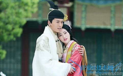 卫英是侯爷吗 卫英班淑最后在一起了吗 卫英是侯爷吗 卫英班淑最后在一起了吗