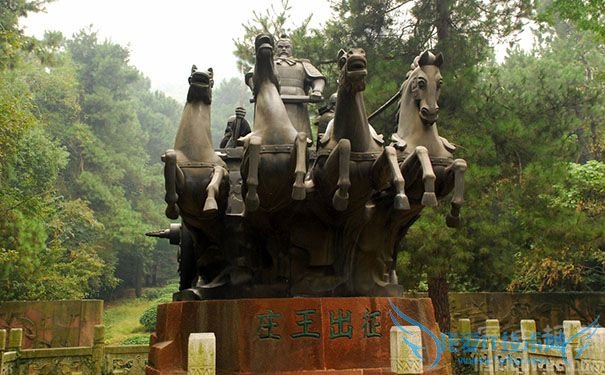 楚庄王出征 楚庄王出征