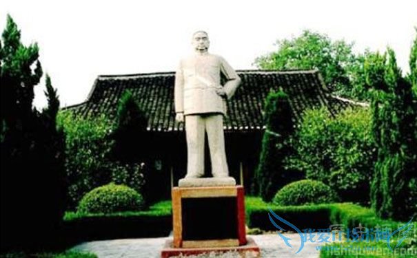 冯玉祥石像 冯玉祥石像