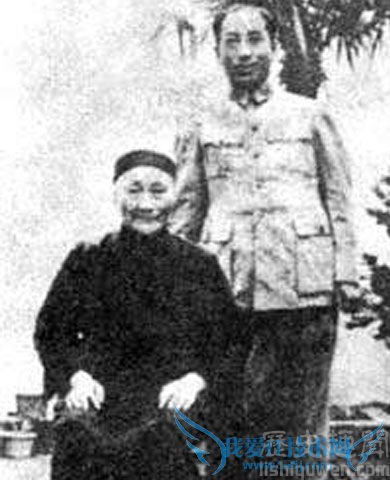 戴笠与母亲 戴笠与母亲