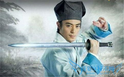 定逸师太为何传位令狐冲 定逸师太是谁杀的 定逸师太为何传位令狐冲 定逸师太是谁杀的