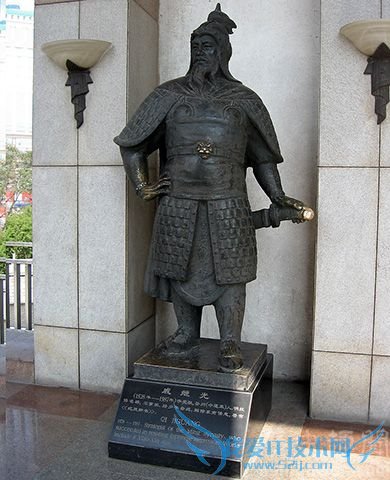 戚继光塑像 戚继光塑像