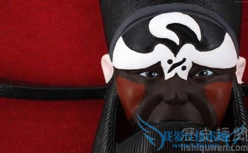 京剧中包拯的脸谱 京剧中包拯的脸谱