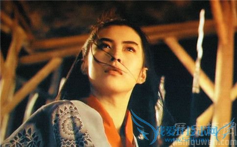 东方不败的女人是谁 东方不败的人性分析 东方不败的女人是谁 东方不败的人性分析