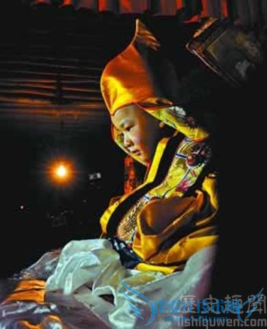 第六世德珠活佛在西藏扎果寺坐床 第六世德珠活佛在西藏扎果寺坐床