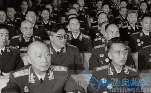 周纯全为什么评上将 周纯全的功过 周纯全为什么评上将 周纯全的功过