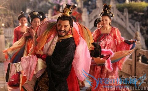 《隋唐演义》隋炀帝剧照 《隋唐演义》隋炀帝剧照