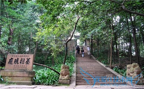 庞统落凤坡祠照 庞统落凤坡祠照