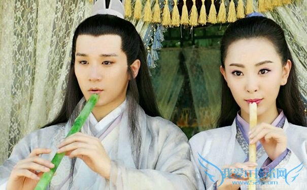 《花千骨》中无垢和云牙 《花千骨》中无垢和云牙