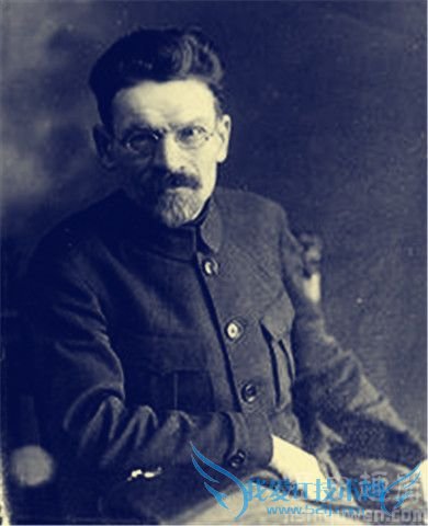 加里宁的夫人是谁 加里宁与斯大林的关系 加里宁的夫人是谁 加里宁与斯大林的关系