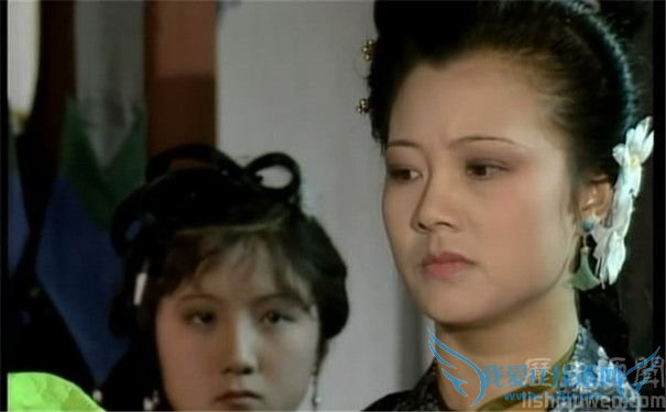 红楼梦尤氏是谁 尤氏和尤二姐是什么关系 红楼梦尤氏是谁 尤氏和尤二姐是什么关系